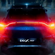 アストンマーティン DBX 707