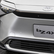 トヨタ bZ4X