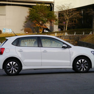 VW ポロ ブルーモーション