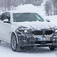 BMW X6 改良新型プロトタイプ　スクープ写真