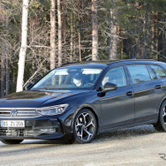 VW パサート 次期型プロトタイプ（スクープ写真）