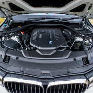 BMW 740i M Sport