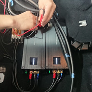 テスターを使ってゲイン調整を行っていく