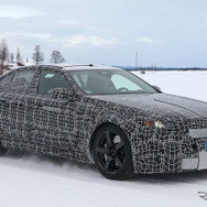 BMW M5 プロトタイプ（スクープ写真）
