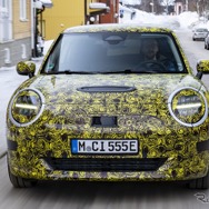 MINI ハッチバック 次期型のEVプロトタイプ
