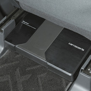 パワードサブウーファーの一例（カロッツェリア・TS-WH500A）。