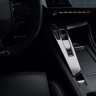 プジョー308 PHEV