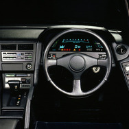 ソアラ 2.0GT-TWIN TURBO L～1988.01～