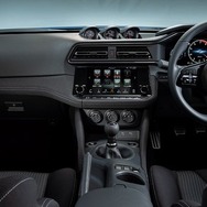 日産 フェアレディZ バージョンS（内装色ブラック）