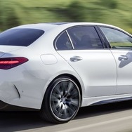 メルセデスAMG C43 4MATIC セダン 新型