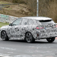 BMW X1 次期型プロトタイプ（スクープ写真）