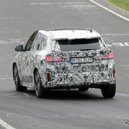 BMW X1 次期型プロトタイプ（スクープ写真）