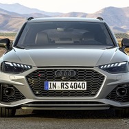 アウディ RS4 アバント の「コンペティション・プラス・パッケージ」