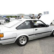 左ハンドルのホンダ フィット！ US仕様で雰囲気激変…34th MOONEYES Street Car Nationals