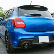 スズキ スイフト × グラムライツ57XTREME REVLIMIT EDITION