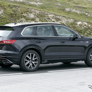 VW トゥアレグ 改良新型プロトタイプ（スクープ写真）