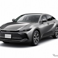 トヨタ クラウン（クロスオーバー） G アドバンスド（プレシャスメタル）＜オプション装着車＞