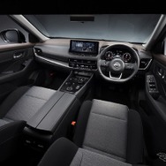 日産 エクストレイル X（インテリア）