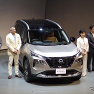 日産エクストレイル新型発表