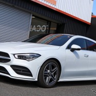 奥さまの愛車であるメルセデスCLAをベースに、超ハイエンドユニットであるユートピアBeウルティマをインストールした。