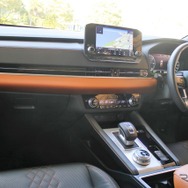 三菱 アウトランダーPHEV