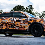 ランボルギーニ・ウルス・ペルフォルマンテ のパイクスピークのSUV新記録車両