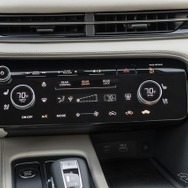 インフィニティ QX60 の2023年モデル