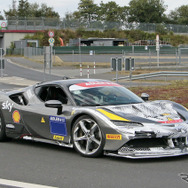 フェラーリ SF90 SV（スクープ写真）