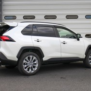 STREET ADVANCE Z4［VSTL0-G1AA3］TOYOTA RAV4用装着車