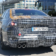 BMW M5 次期型プロトタイプ（スクープ写真）