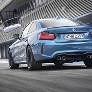 BMW M2クーペ
