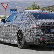 BMW M5 次期型プロトタイプ（スクープ写真）