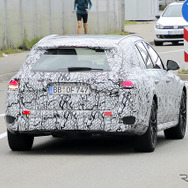 メルセデスベンツ Eクラス ステーションワゴン 次期型プロトタイプ（スクープ写真）
