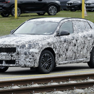 BMW X2 次期型プロトタイプ（スクープ写真）