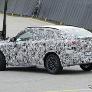 BMW X2 次期型プロトタイプ（スクープ写真）