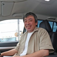 ベテランオーナーの田澤さん。少しずつ音の進化を楽しみながらのシステムアップを楽しむスタイルでオーディオライフを満喫中だ。