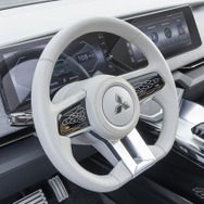 MITSUBISHI XFC CONCEPT