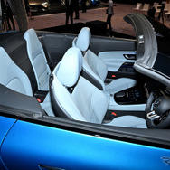 メルセデスAMG SL43
