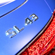 メルセデスAMG SL43