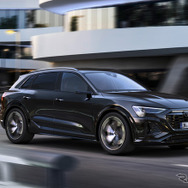 アウディ SQ8 e-tron