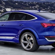 アウディ SQ8 e-tron スポーツバック