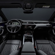 アウディ SQ8 e-tron スポーツバック