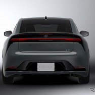 トヨタ プリウス 2.0L HEV プロトタイプ（アッシュ）