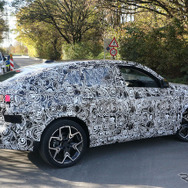 BMW iX2 市販型プロトタイプ（スクープ写真）