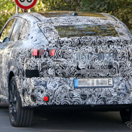 BMW iX2 市販型プロトタイプ（スクープ写真）