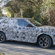 BMW iX2 市販型プロトタイプ（スクープ写真）