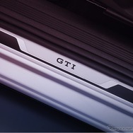 VW ポロ GTI GTI専用ドアシルプレート