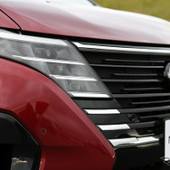 日産 セレナ LUXION e-POWER