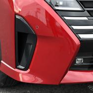 日産 セレナ LUXION e-POWER