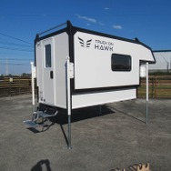 「TRUCK ON HAWK」は脱着式のシェル